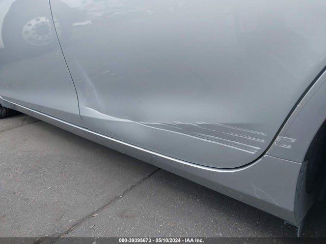 Toyota CAMRY LE 2016 4T4BF1FK3GR541103 Image 17