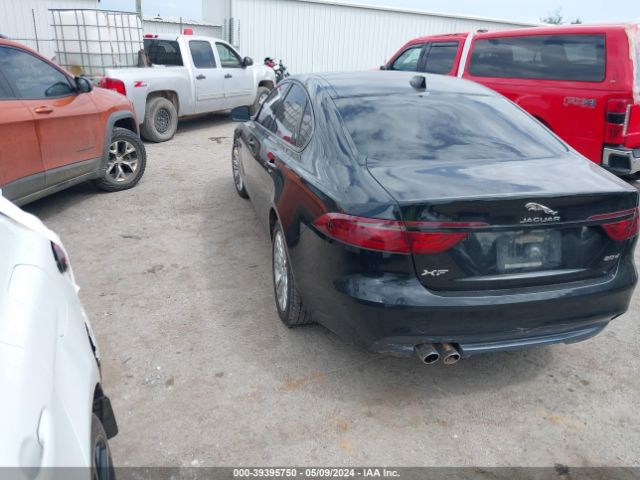 2017 JAGUAR XF SAJBD4BN2HCY42654 Photo 2