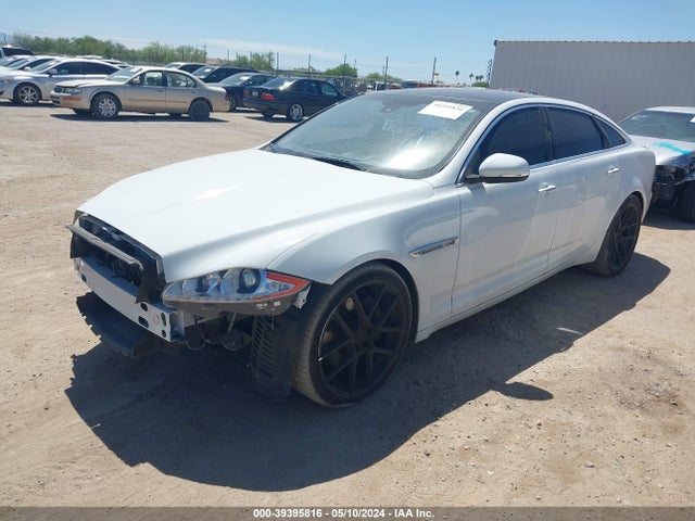 2013 JAGUAR XJ SAJWA2G15DLV56733 Photo 1