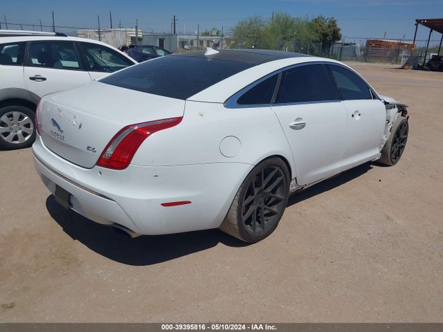 2013 JAGUAR XJ SAJWA2G15DLV56733 Photo 3