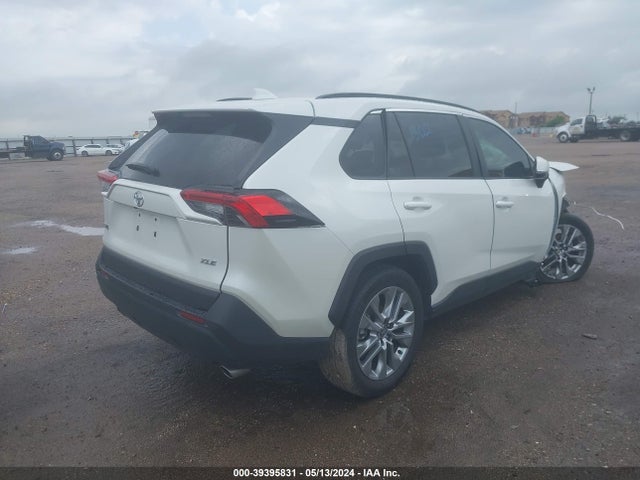 Toyota Rav4 Xle Premium 2022 2T3C1RFV8NW211385 Image 4