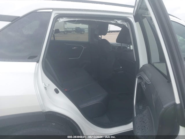 Toyota Rav4 Xle Premium 2022 2T3C1RFV8NW211385 Image 8