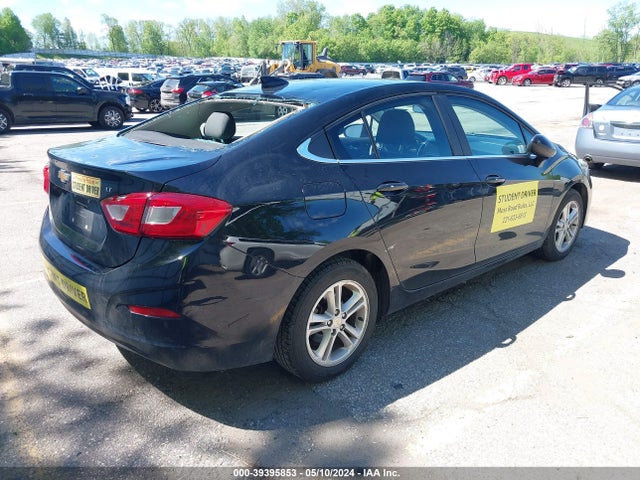 Chevrolet Cruze Lt Auto 2018 1G1BE5SMXJ7103225 Image 4