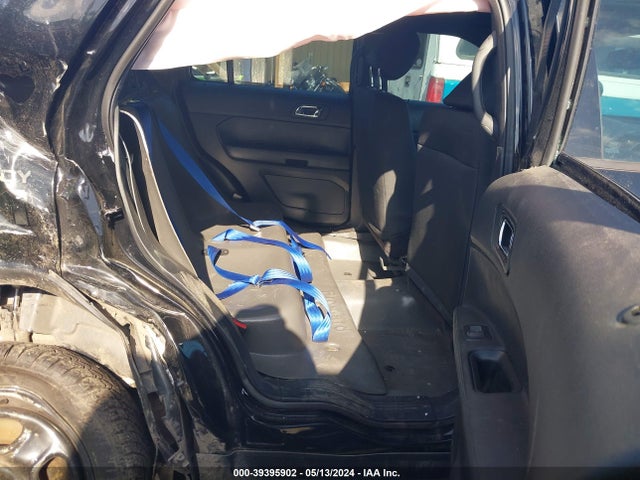 Ford Utility Police Interceptor 2017 1FM5K8AR4HGC87322 Image 8