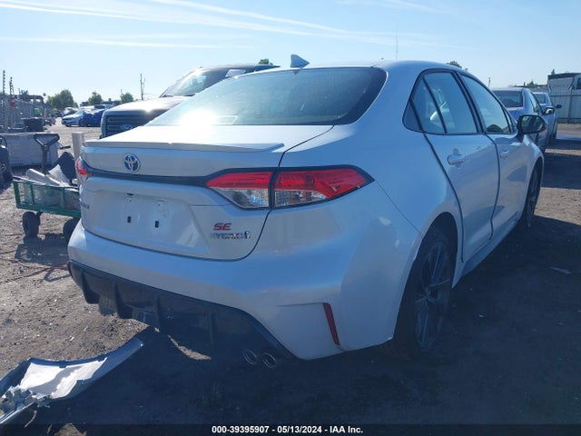 Toyota Corolla Hybrid Se 2024 JTDBCMFE6R3052237 Image 4