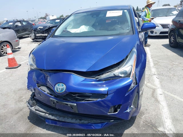 Toyota Prius Three 2017 JTDKARFU9H3532989 Image 12