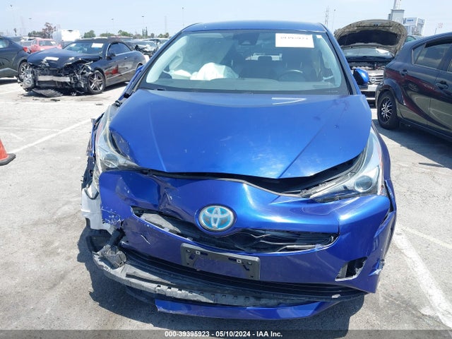 Toyota Prius Three 2017 JTDKARFU9H3532989 Image 6