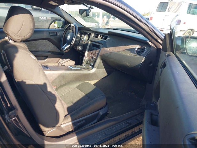Ford Mustang V6 2014 1ZVBP8AM5E5228183 Image 5