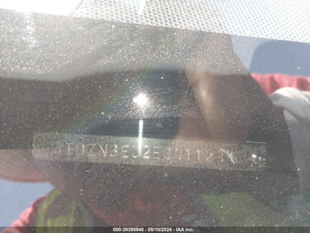 Toyota Prius V Three 2014 JTDZN3EU2EJ011234 Image 9
