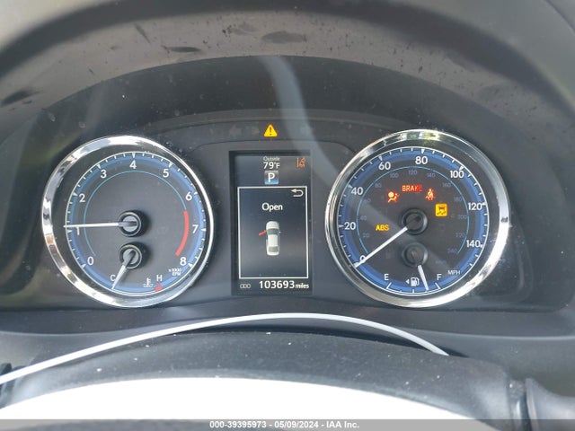 Toyota COROLLA SE 2019 5YFBURHE1KP917748 Image 7