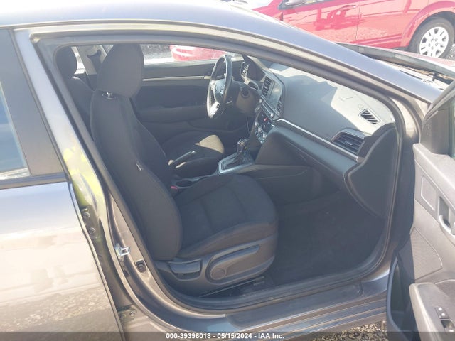 Hyundai Elantra Value Edition 2020 5NPD84LF9LH541377 Image 5