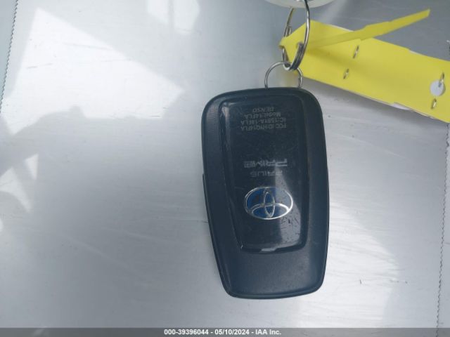JTDKAMFP8N3198558 Toyota Prius Prime Xle