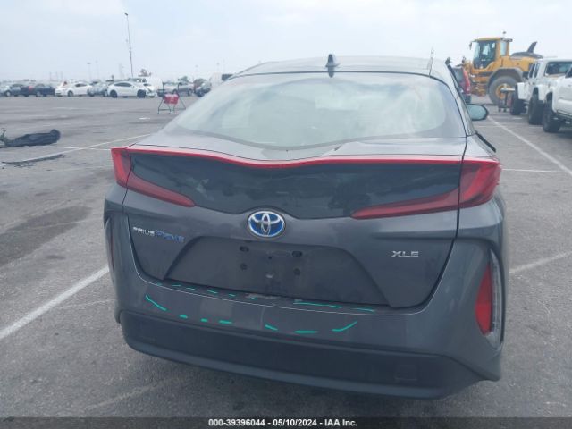 JTDKAMFP8N3198558 Toyota Prius Prime Xle