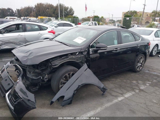 Ford FUSION SEL 2019 3FA6P0CD0KR134679 Image 2
