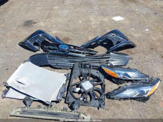4T1F31AK7NU592841 Toyota Camry Xle Hybrid