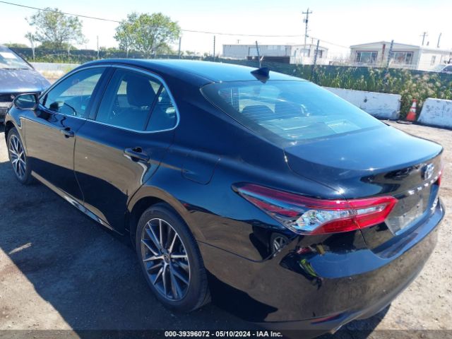 4T1F31AK7NU592841 Toyota Camry Xle Hybrid