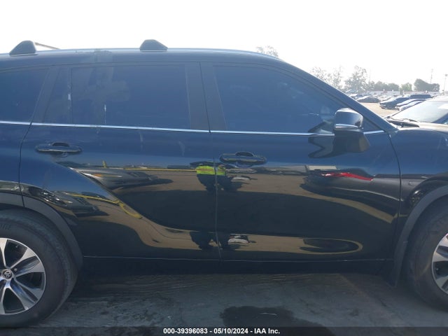 Toyota Highlander Xle 2023 5TDKDRAH6PS001876 Image 13