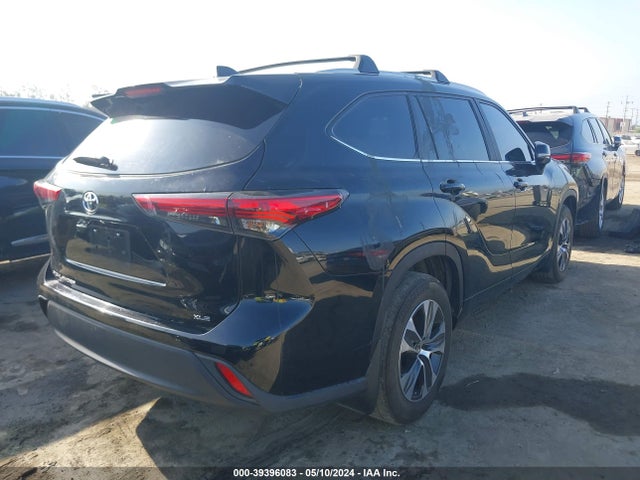 Toyota Highlander Xle 2023 5TDKDRAH6PS001876 Image 4