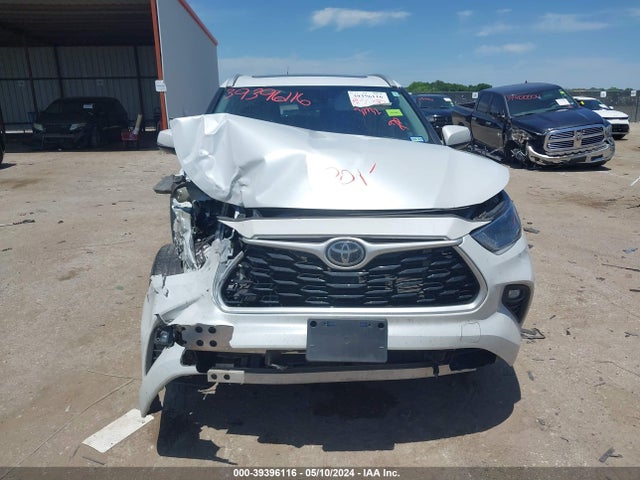 Toyota Highlander Xle 2022 5TDHZRAHXNS554832 Image 12
