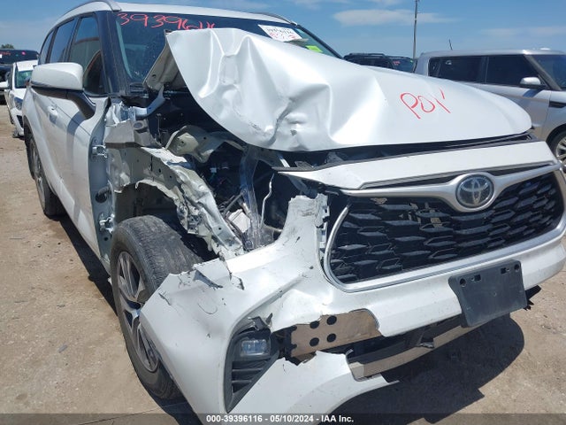 Toyota Highlander Xle 2022 5TDHZRAHXNS554832 Image 6