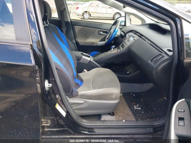 JTDKN3DUXE1738379 Toyota Prius Two