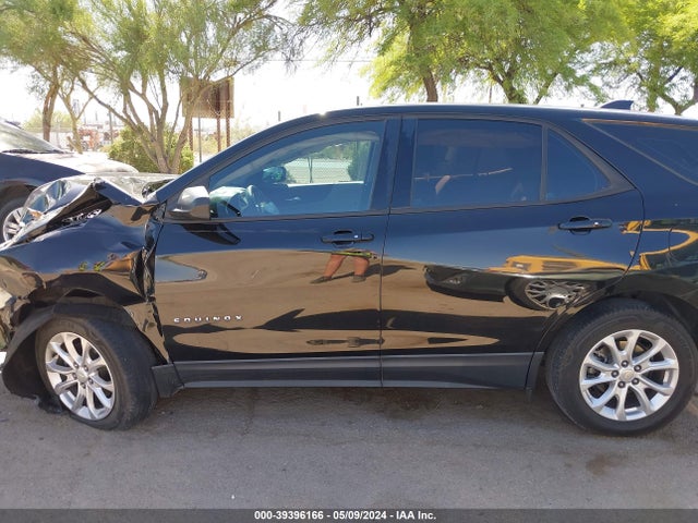 Chevrolet EQUINOX LS 2018 2GNAXHEV0J6188294 Image 13