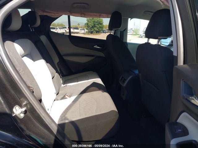 Chevrolet EQUINOX LS 2018 2GNAXHEV0J6188294 Image 8