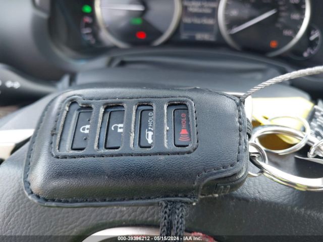JTJBJRBZ6G2030380 Lexus NX 300H