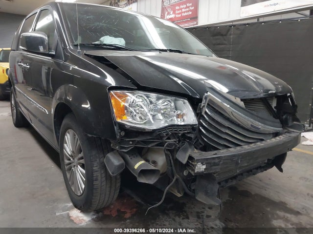 2C4RC1CG1GR159008 Chrysler Town & Country Touring-l Anniversary Edition