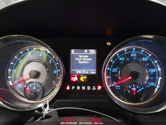 2C4RC1CG1GR159008 Chrysler Town & Country Touring-l Anniversary Edition