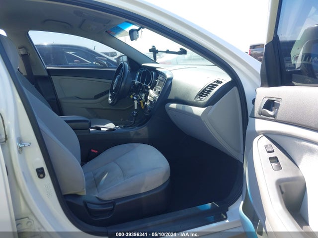 KIA Optima Lx 2015 KNAGM4A71F5529973 Image 5