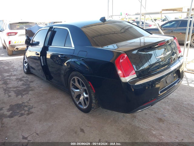 2C3CCAAG0FH837832 Chrysler 300 Limited