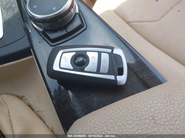 WBA3C3G53FNT51145 BMW 320i Xdrive