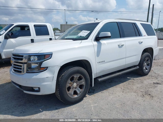 Chevrolet Tahoe Lt 2017 1GNSKBKC9HR222704 Image 2