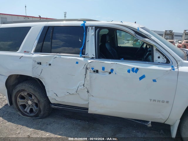 Chevrolet Tahoe Lt 2017 1GNSKBKC9HR222704 Image 6