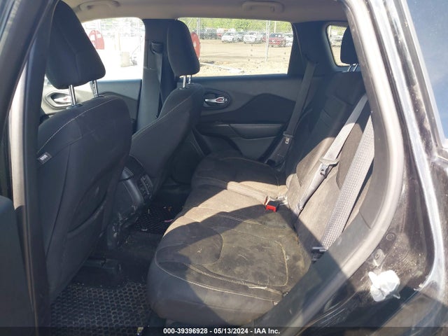 Jeep Cherokee Latitude 2015 1C4PJLCB4FW781816 Image 8