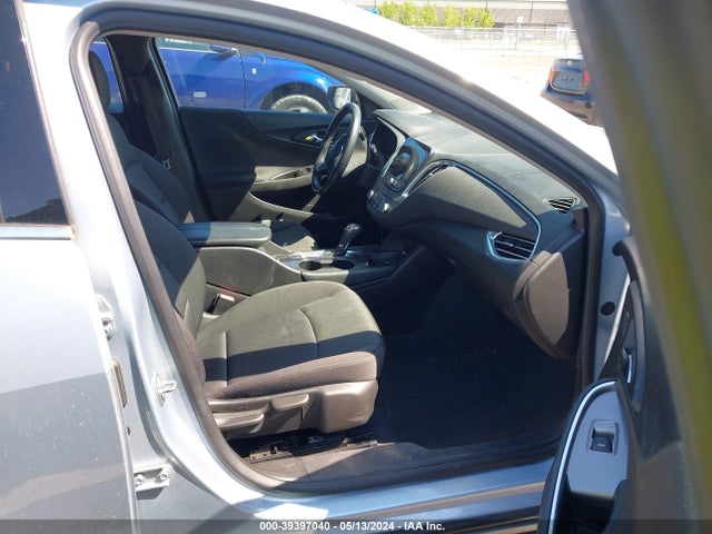 Chevrolet MALIBU LT 2018 1G1ZD5ST6JF165333 Image 5