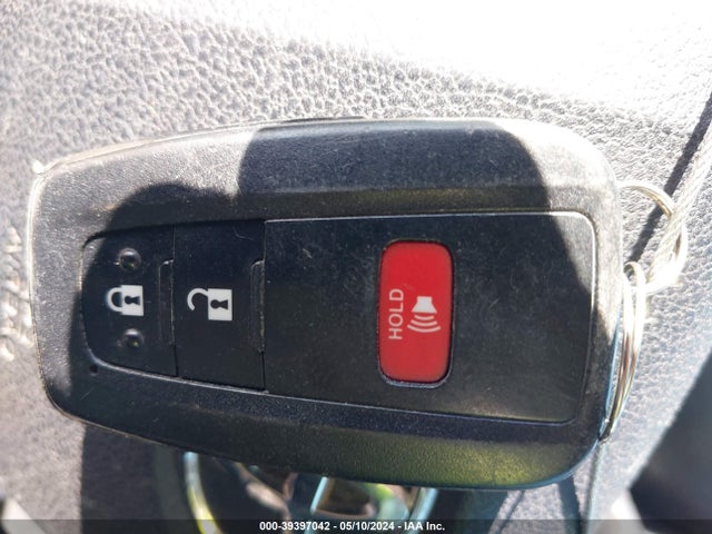 Toyota Prius Le 2020 JTDKARFU9L3111329 Image 11