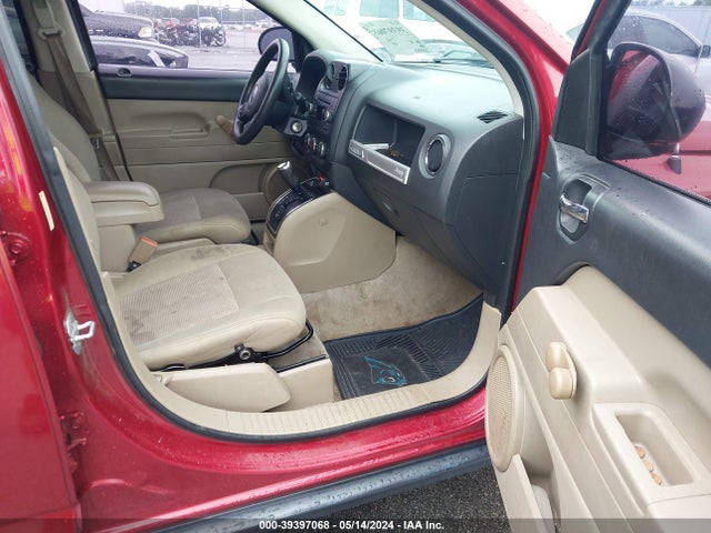 Jeep Compass Sport 2014 1C4NJCBA7ED536132 Image 5