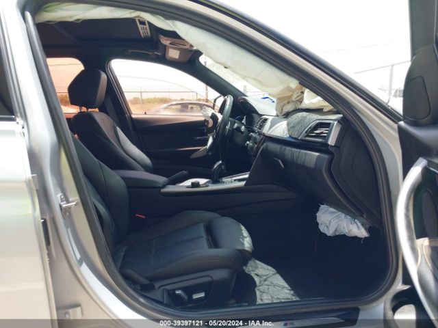 WBA8B9C59JEE82643 BMW 330I