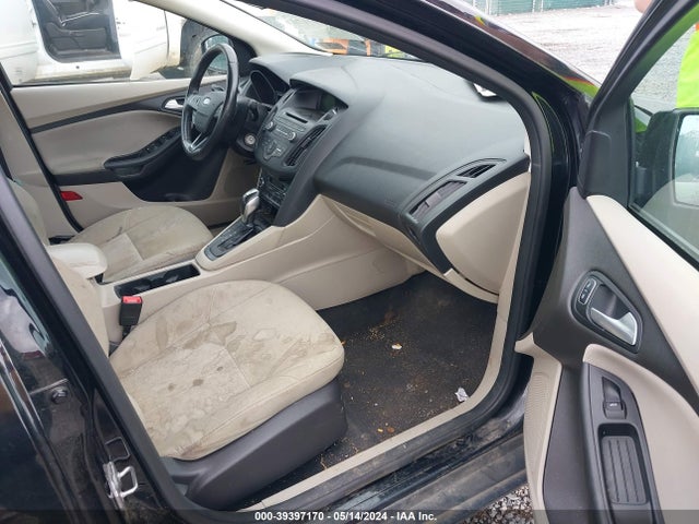 Ford FOCUS SE 2016 1FADP3FE2GL288555 Image 5