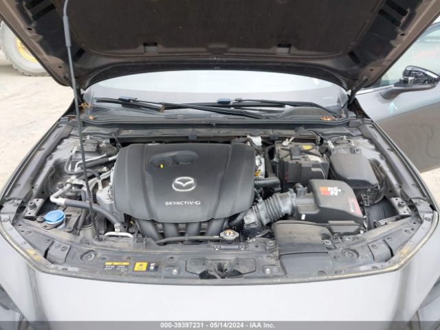 JM1BPANM9K1140633 Mazda Mazda3 Premium Package