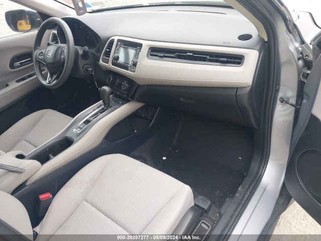 Honda HR-V LX 2018 3CZRU6H30JG709502 Image 5