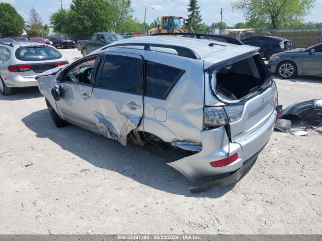 2010 MITSUBISHI OUTLANDER JA4AS3AW3AZ017658 Photo 2