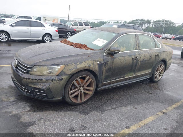 1VWDT7A33HC019031 Volkswagen Passat 1.8t R-line