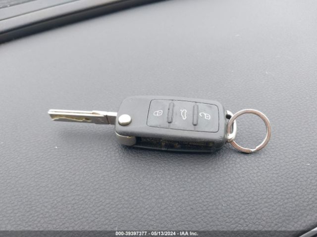 1VWAS7A31FC094460 Volkswagen Passat 1.8t Limited Edition