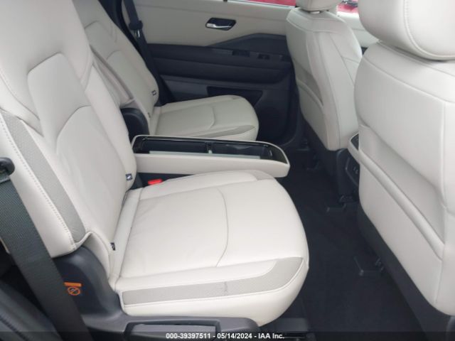 5N1DR3CB1RC262297 Nissan Pathfinder Sl Fwd