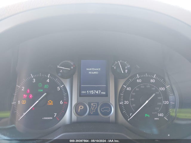 Lexus 460 2016 JTJBM7FX0G5146452 Image 7