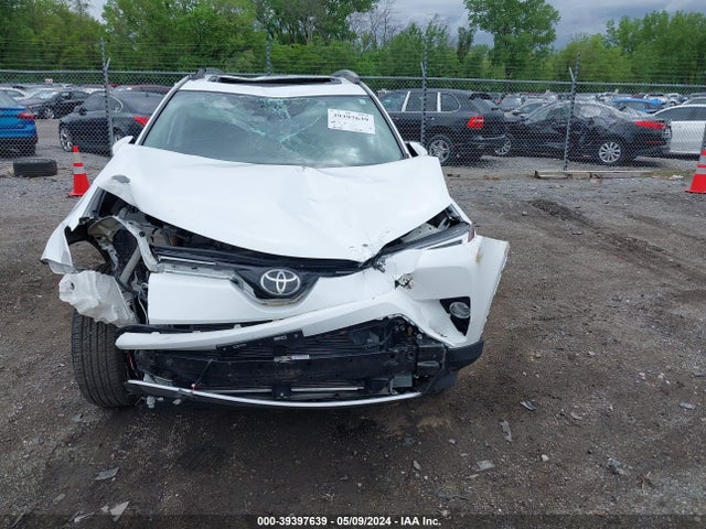 Toyota Rav4 Xle 2017 2T3RFREV4HW616306 Image 12