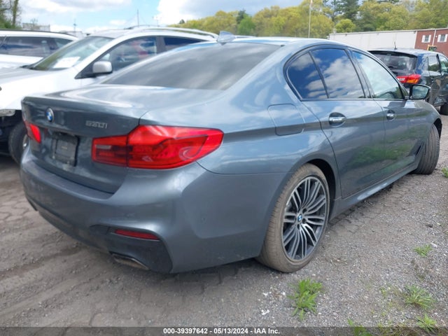 WBAJA7C58JWA72970 BMW 530i Xdrive
